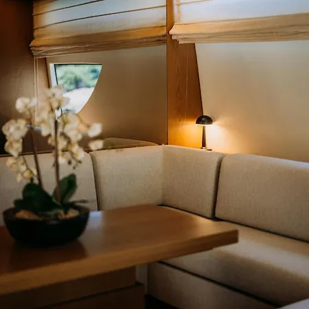 Sanlorenzo Sl Deluxe Motoryacht Botel *